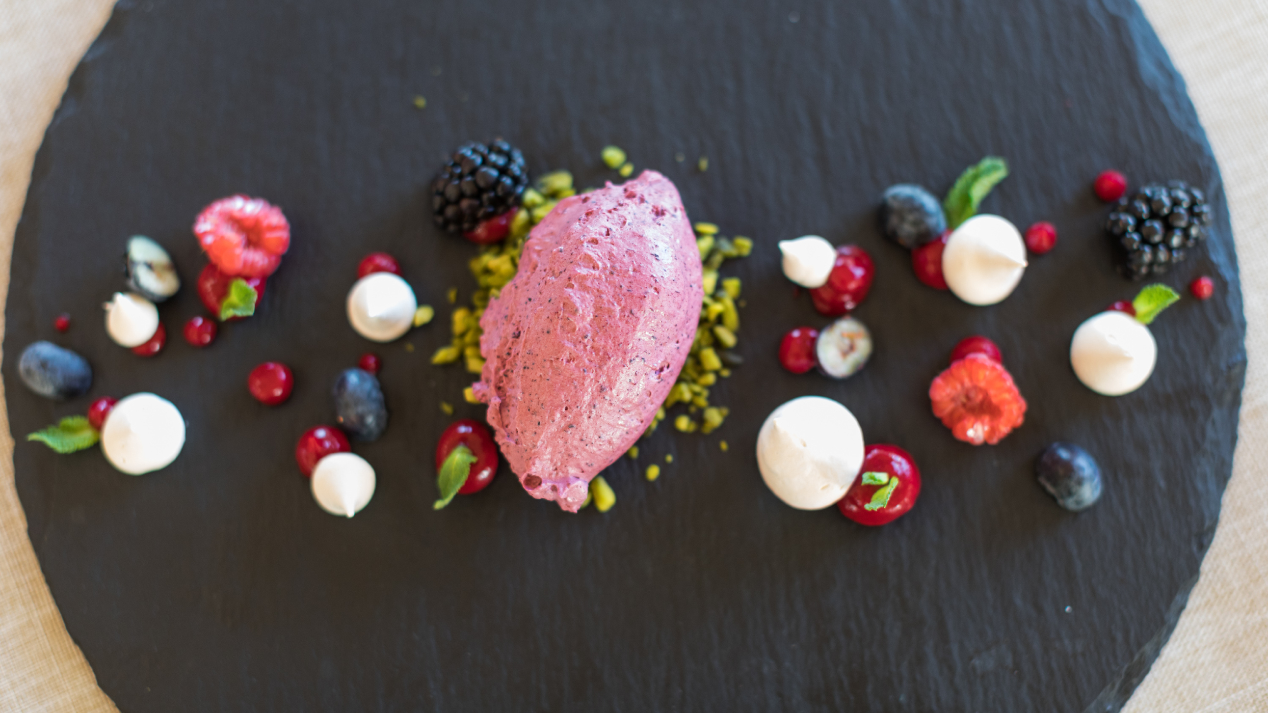 Eis - Hotel der Berge